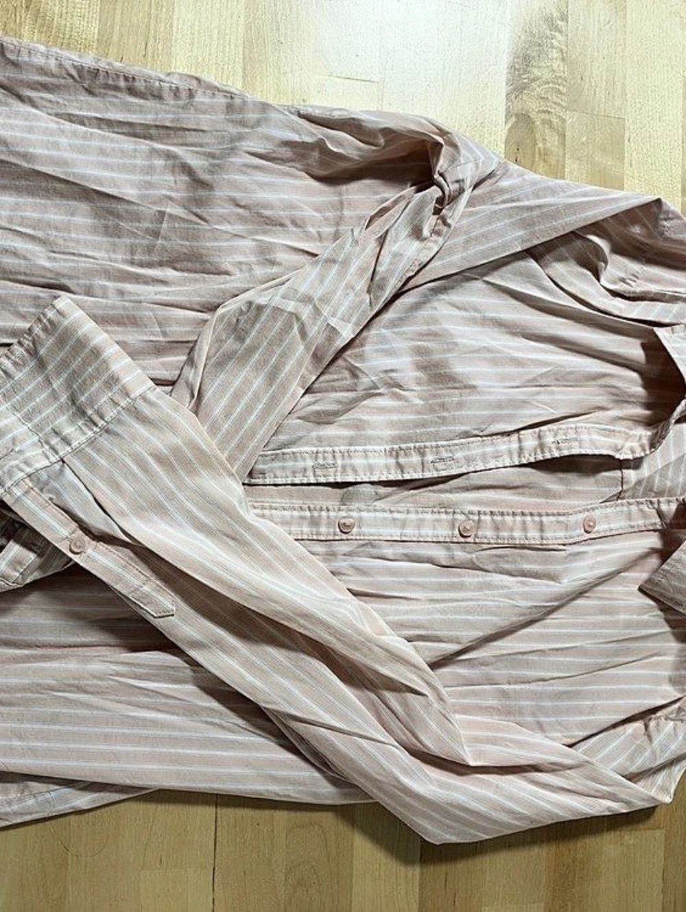 Worthington Striped Button Down Shirt in Pink & White Size Medium